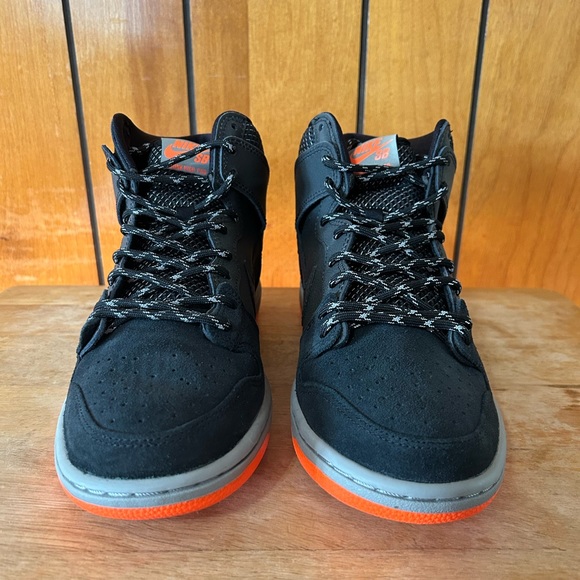 Nike Dunk High PRM Shield (DS) - Picture 3 of 7